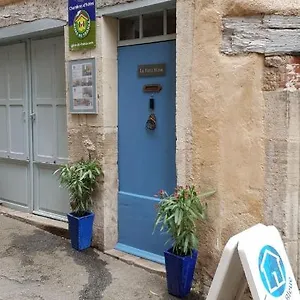 https://la-porte-bleue-saint-antonin.midi-pyreneeshotels.com